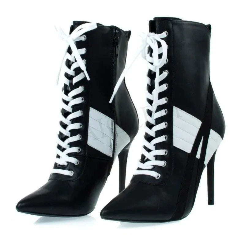 edle-schnurstiefeletten-mit-kontrast-schwarz-weiss-fur-einen-modernen-look-high-heels-jlr-design-3 - JLR Design