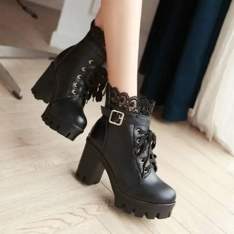 absatz-plateau-stiefel-mit-spitze-high-heels-jlr-design-11 - JLR Design