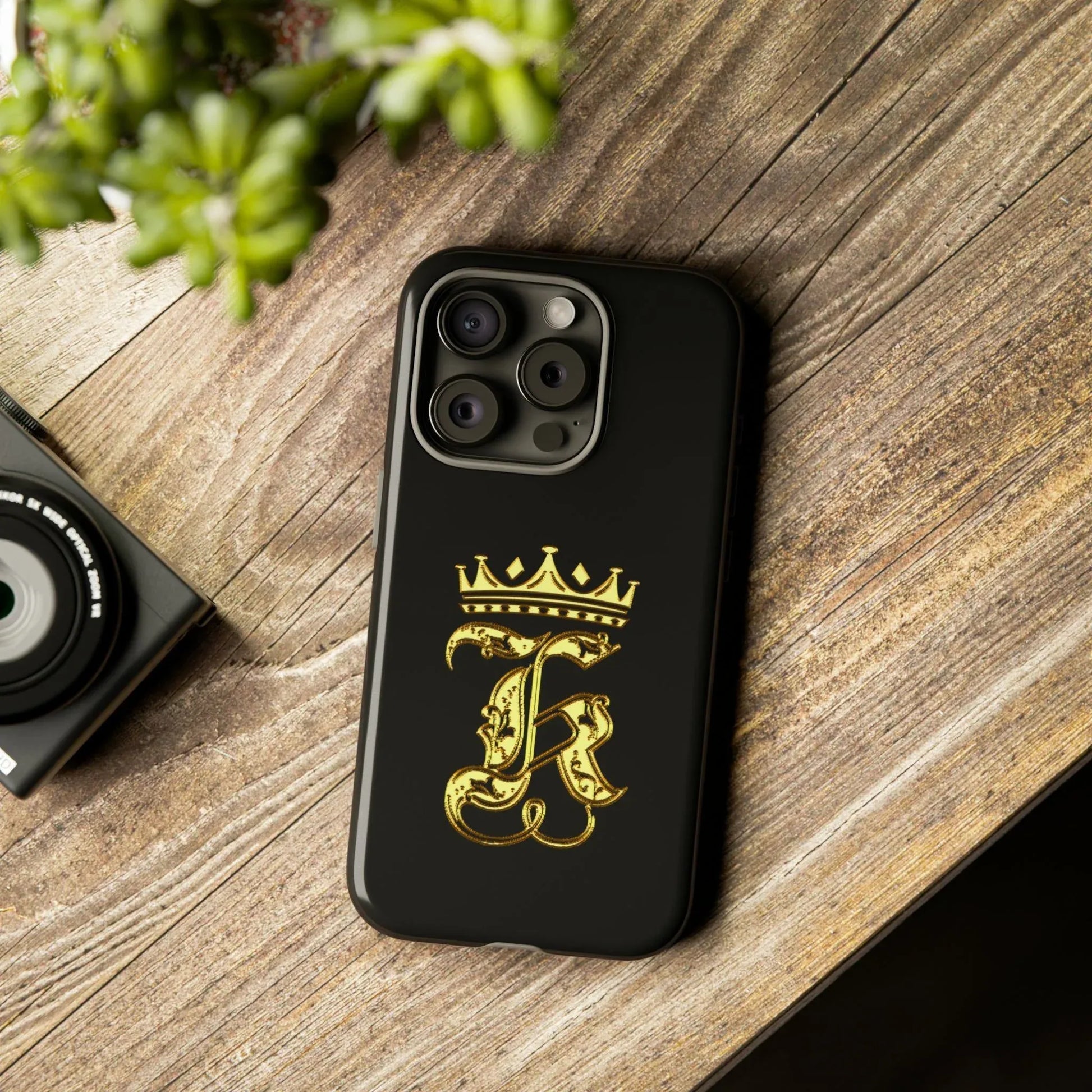 apple-iphone-gold-king-cover-phone-case-jlr-design-31 - JLR Design