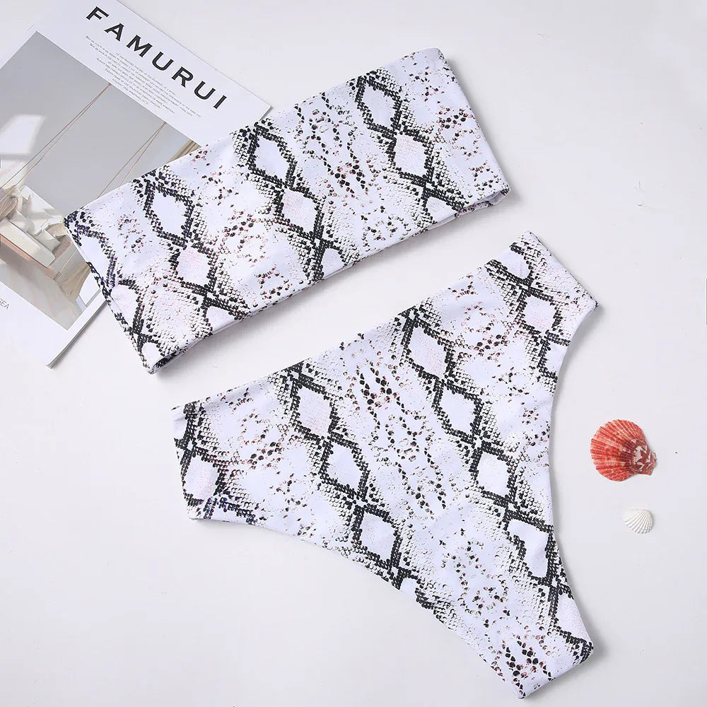 bandeau-bikini-mit-schlangenmuster-bandeau-bikini-jlr-design-2 - JLR Design