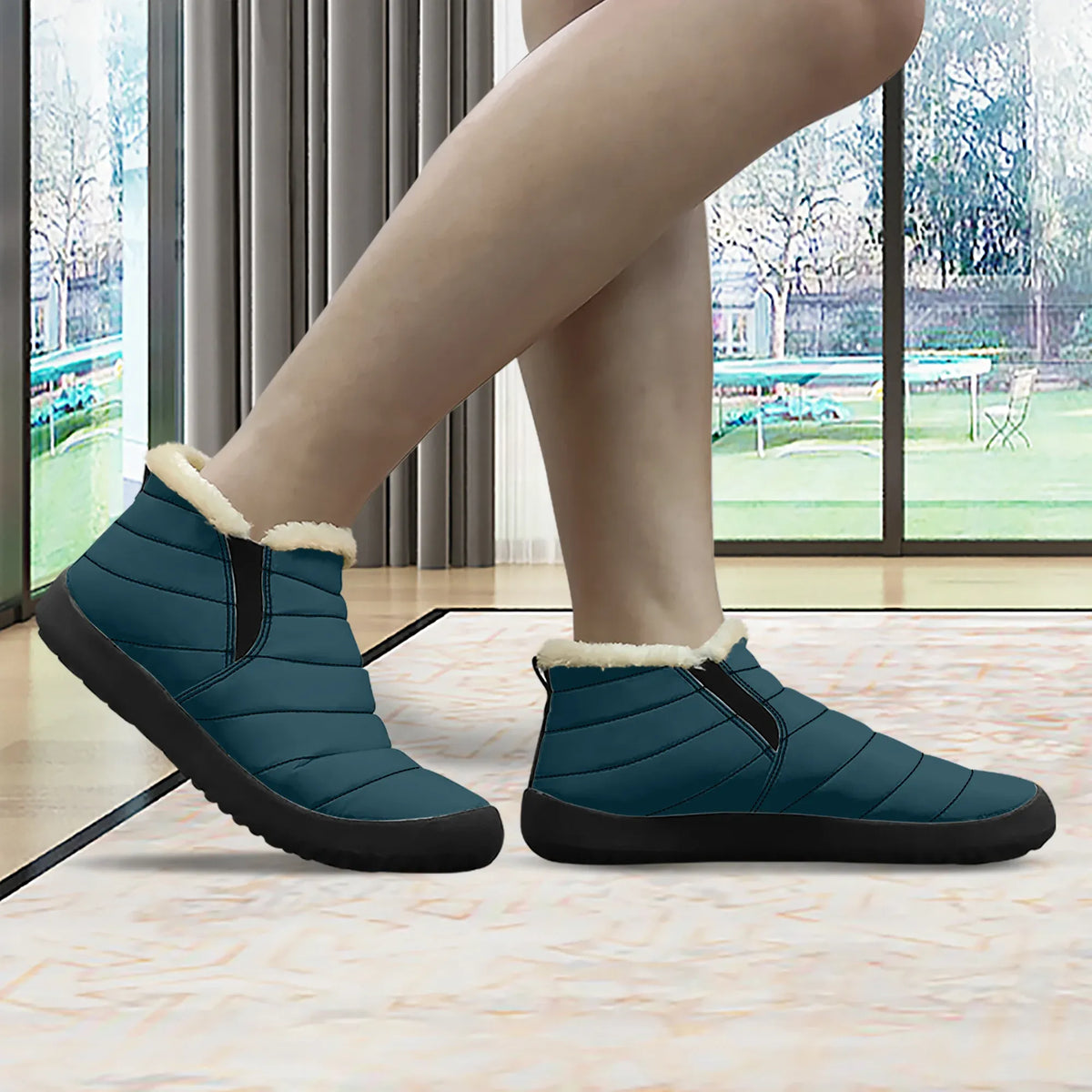 blauwal-faux-fur-slipper-slipper-jlr-design-jlr-design-de-3 - JLR Design