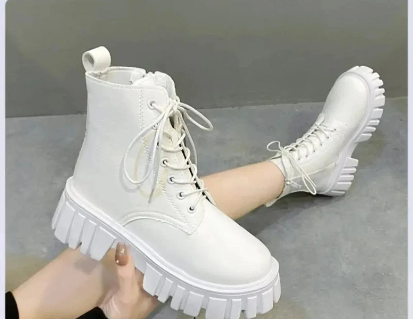 chunky-boots-der-neue-streetstyle-klassiker-boots-jlr-design-2 - JLR Design