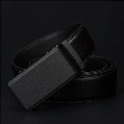 classic-black-ledergurtel-fur-herren-echtleder-mit-ratschenverschluss-gurtel-jlr-design-1 - JLR Design