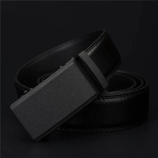 classic-black-ledergurtel-fur-herren-echtleder-mit-ratschenverschluss-gurtel-jlr-design-1 - JLR Design