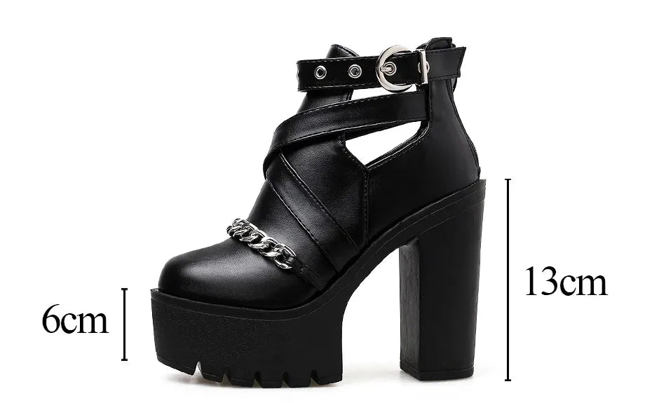 edle-damen-ankle-boots-mit-kette-elegant-und-punkig-high-heels-jlr-design-2 - JLR Design