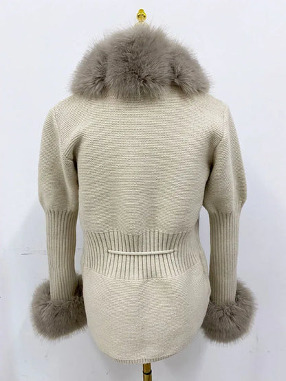 eleganter-damen-kunstfell-cardigan-flauschiger-strickmantel-mit-abnehmbarem-kragen-fur-herbst-and-winter-cardigan-jlr-design-2 - JLR Design