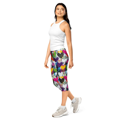 graffiti-hearts-v3-damen-capri-leggings-capri-leggings-jlr-design-10 - JLR Design