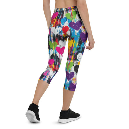 graffiti-hearts-v3-damen-capri-leggings-capri-leggings-jlr-design-7 - JLR Design