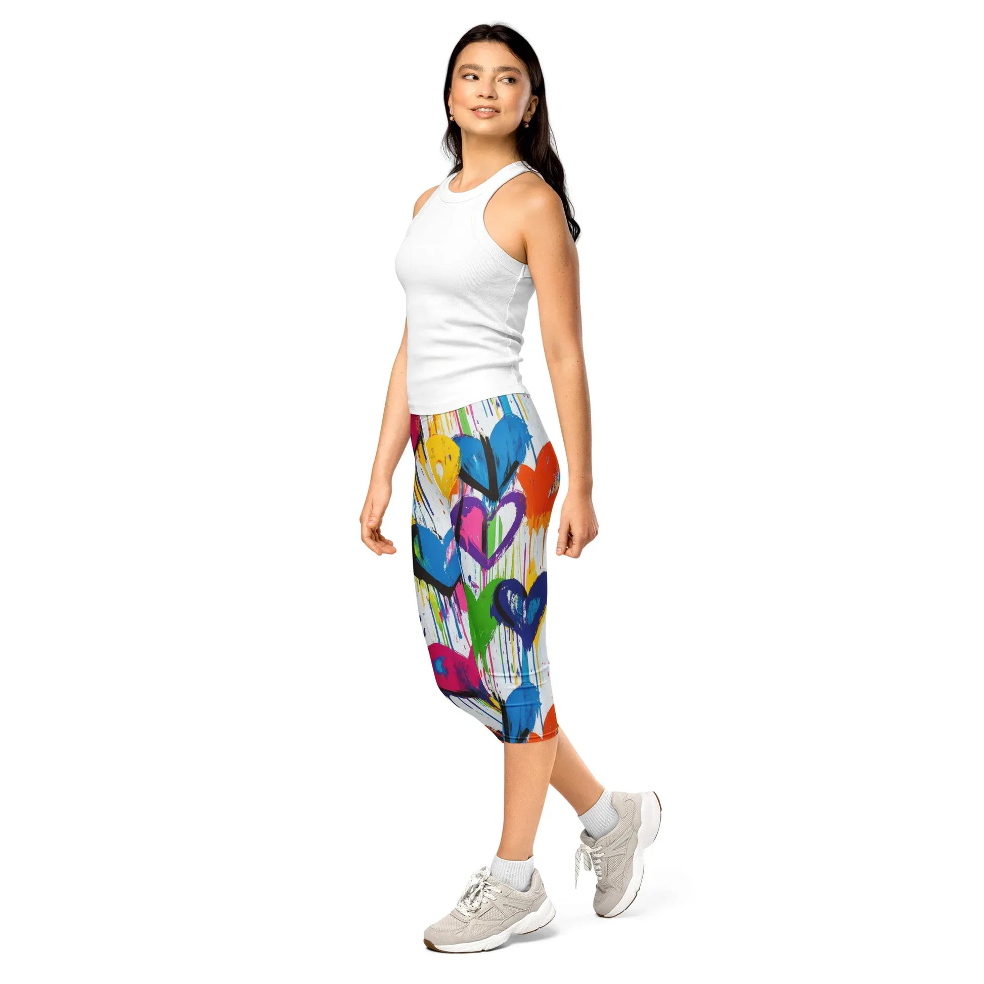 graffiti-hearts-v4-damen-capri-leggings-capri-leggings-jlr-design-3 - JLR Design
