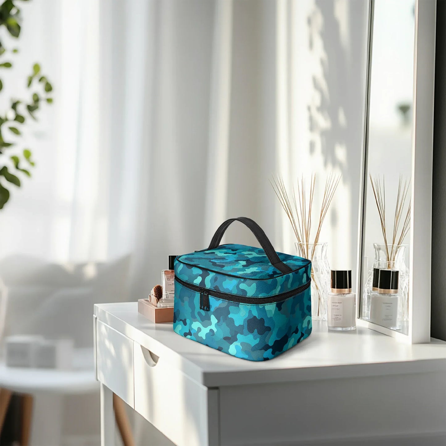 grosse-kosmetiktasche-blue-camouflage-v1-kosmetiktasche-jlr-design-10 - JLR Design