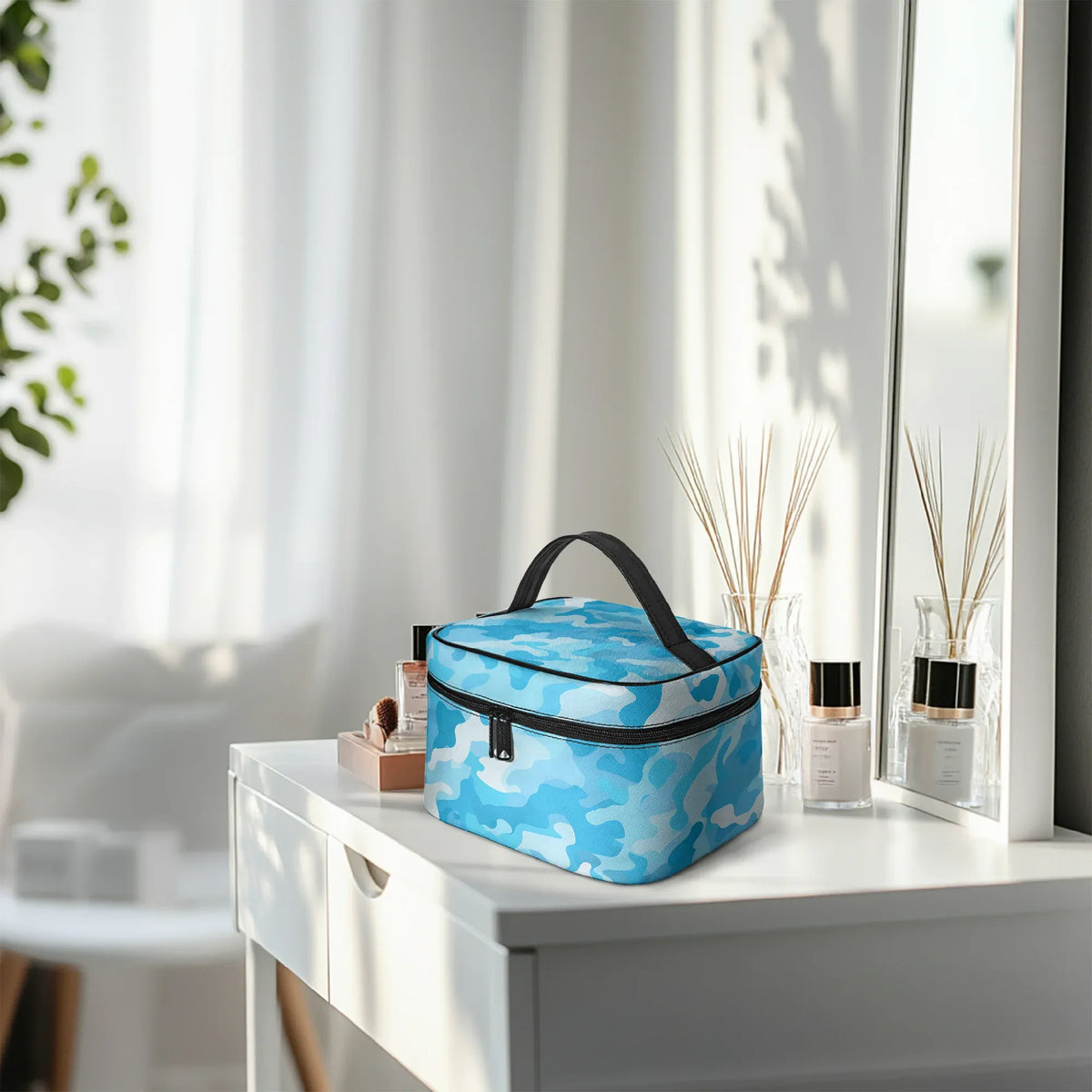 grosse-kosmetiktasche-blue-camouflage-v3-kosmetiktasche-jlr-design-jlr-design-de-10 - JLR Design
