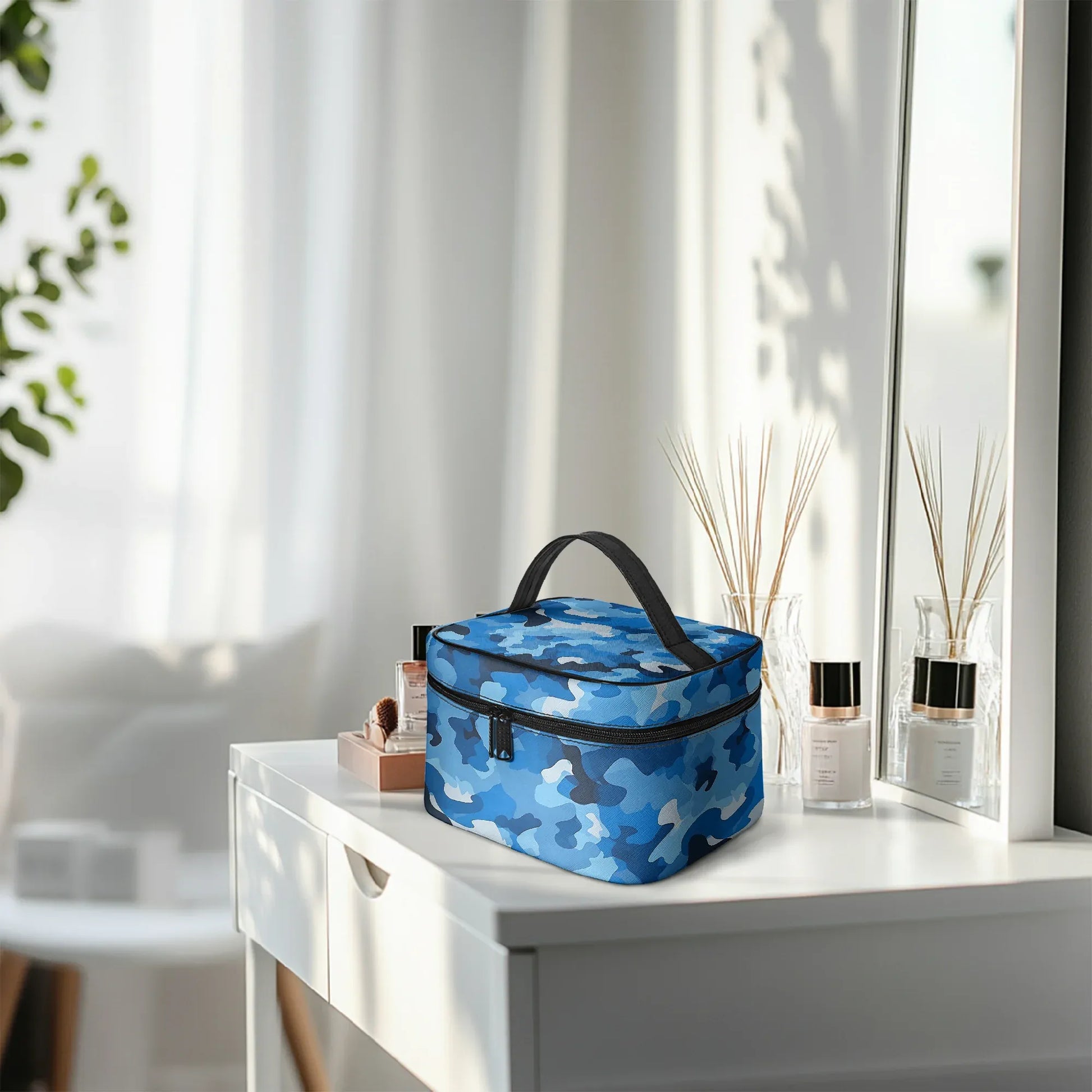 grosse-kosmetiktasche-blue-camouflage-v4-kosmetiktasche-jlr-design-10 - JLR Design