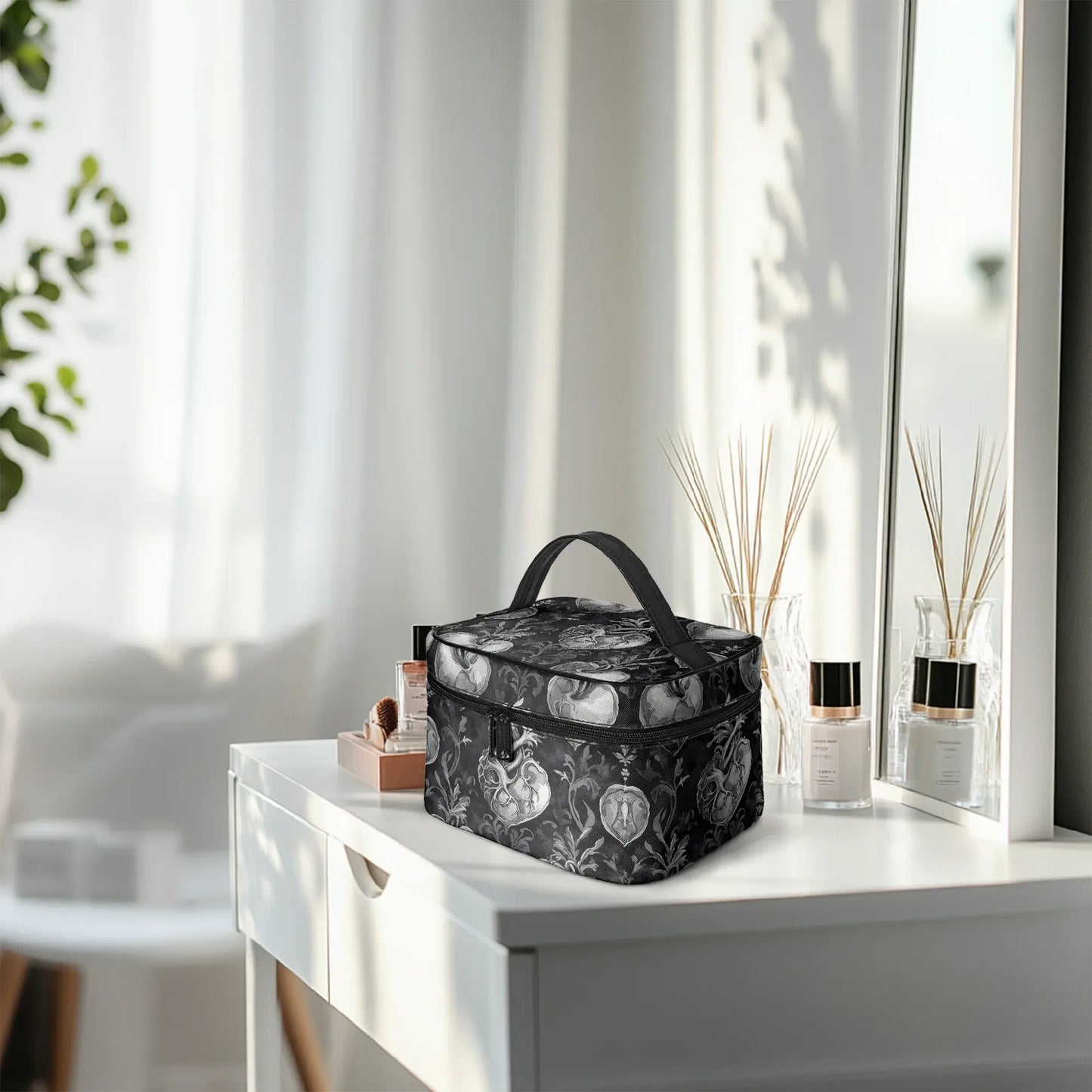 grosse-kosmetiktasche-gothic-black-heart-kosmetiktasche-jlr-design-10 - JLR Design