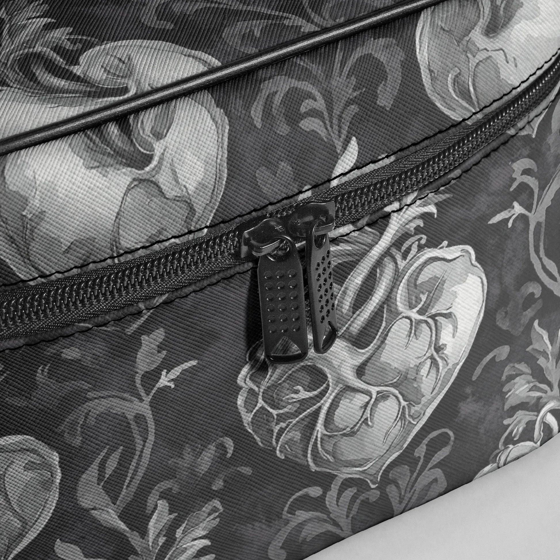 grosse-kosmetiktasche-gothic-black-heart-kosmetiktasche-jlr-design-11 - JLR Design