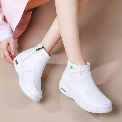 komfortable-leder-stiefeletten-fur-damen-mit-reissverschluss-and-samt-futter-boots-jlr-design-5 - JLR Design