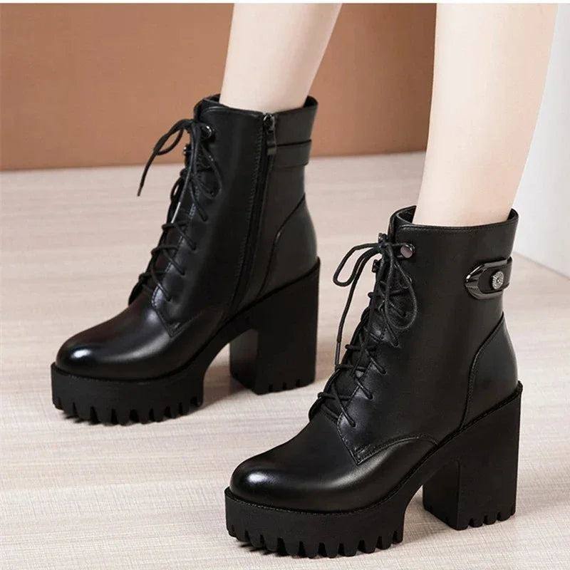 kurze-ritterstiefel-mit-dicker-sohle-und-absatz-stiefel-jlr-design-11679 - JLR Design