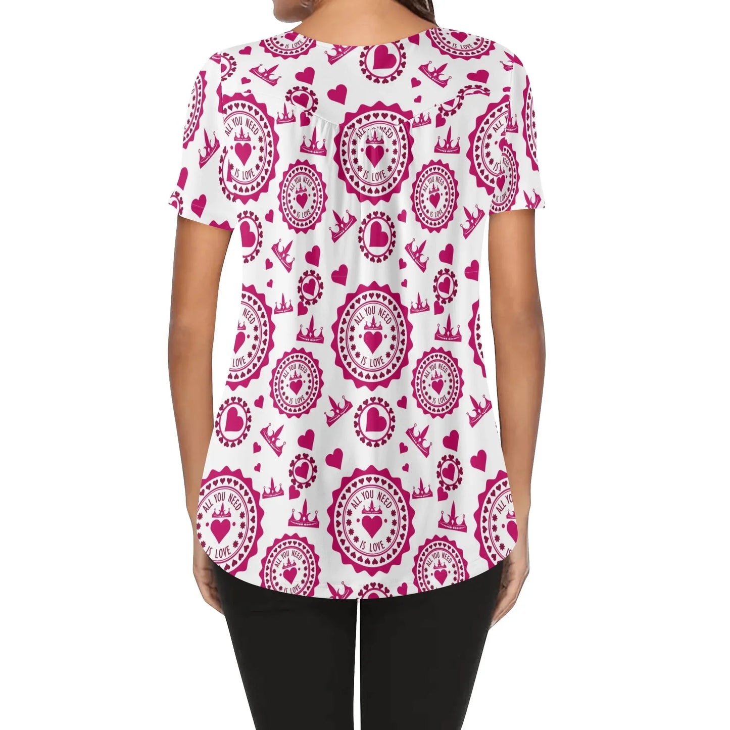 lockere-bluse-mit-u-ausschnitt-und-kurzen-armeln-fur-damen-all-you-need-is-love-bluse-jlr-design-2 - JLR Design