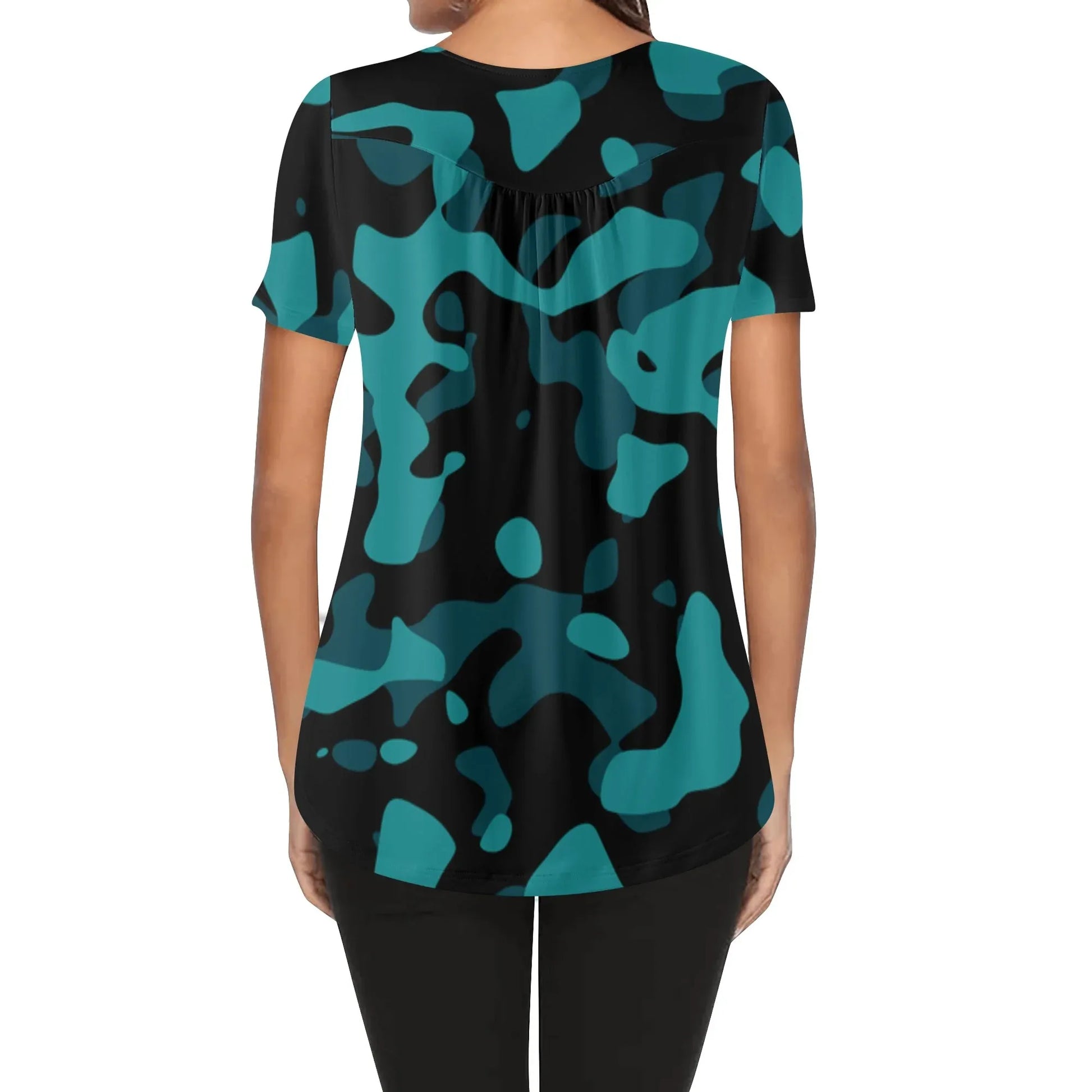 lockere-bluse-mit-u-ausschnitt-und-kurzen-armeln-fur-damen-turkis-camouflage-bluse-jlr-design-2 - JLR Design