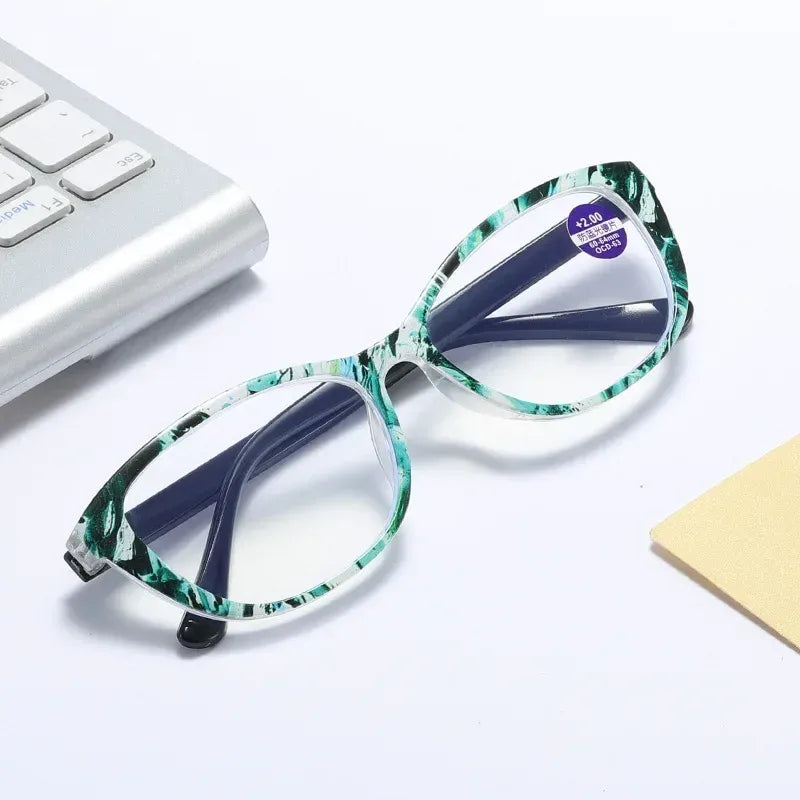 modische-lesebrille-mit-blaulichtfilter-bunte-retro-brille-1-0-bis-4-0-fur-damen-and-herren-brille-jlr-design-1 - JLR Design