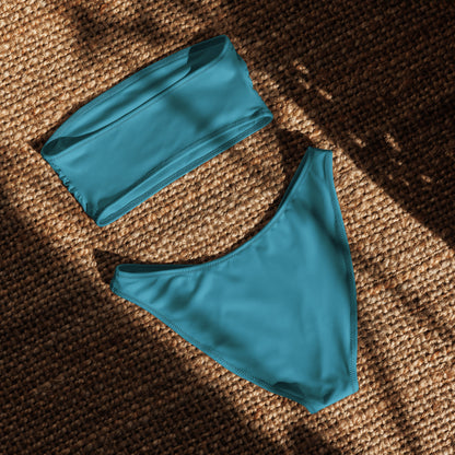 nachhaltiger-bandeau-bikini-blau-recyceltes-material-mit-allover-druck-bikini-jlr-design-5 - JLR Design