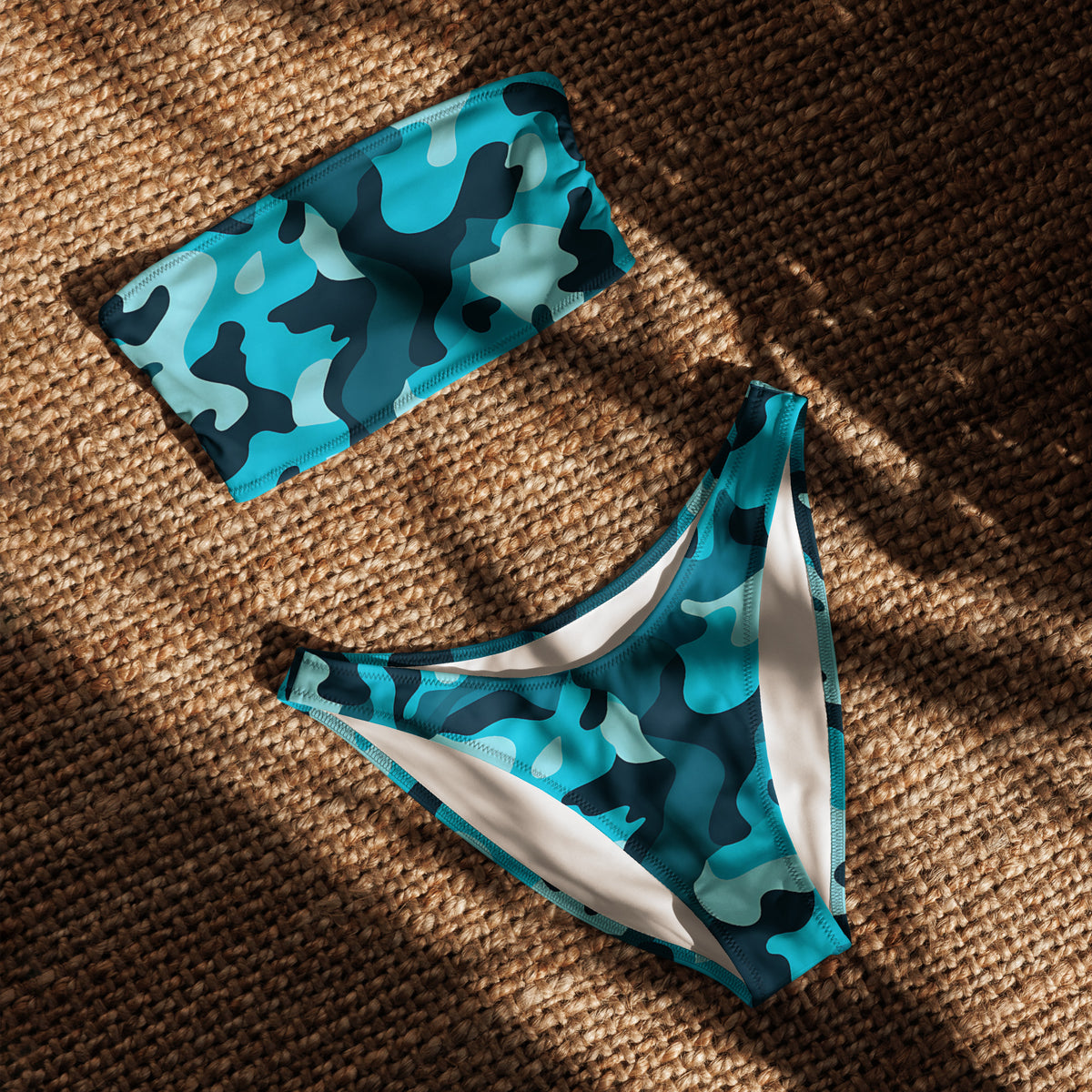 nachhaltiger-bandeau-bikini-blue-camouflage-v2-recyceltes-material-mit-allover-druck-bikini-jlr-design-jlr-design-de-4 - JLR Design