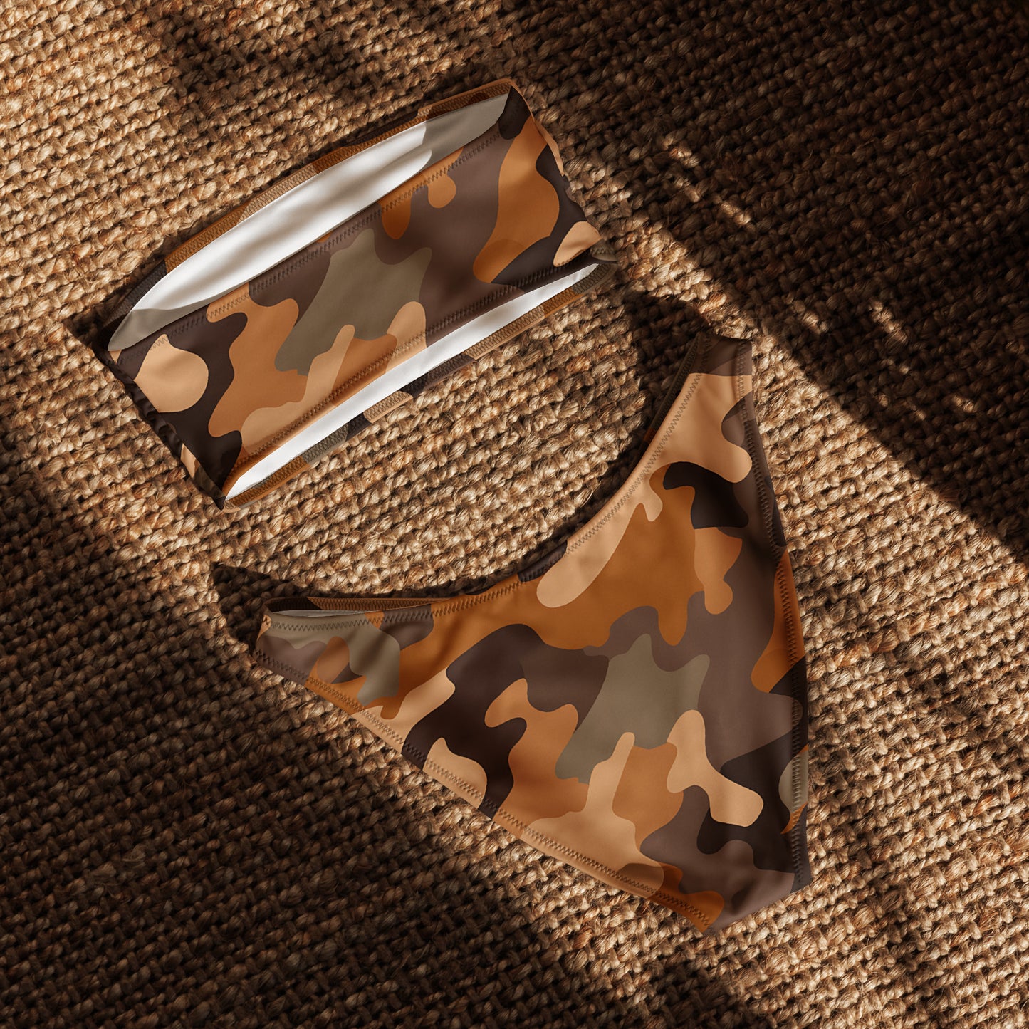 nachhaltiger-bandeau-bikini-brown-camouflage-v1-recyceltes-material-mit-allover-druck-bikini-jlr-design-5 - JLR Design