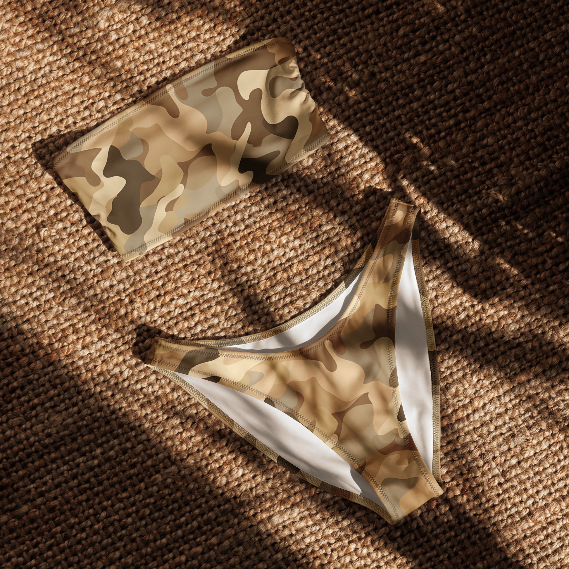 nachhaltiger-bandeau-bikini-brown-camouflage-v2-recyceltes-material-mit-allover-druck-bikini-jlr-design-4 - JLR Design