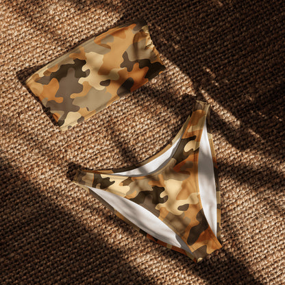 nachhaltiger-bandeau-bikini-brown-camouflage-v3-recyceltes-material-mit-allover-druck-bikini-jlr-design-4 - JLR Design
