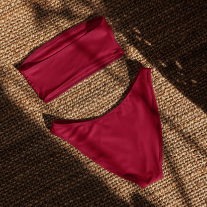 nachhaltiger-bandeau-bikini-carmine-recyceltes-material-mit-allover-druck-bikini-jlr-design-5 - JLR Design