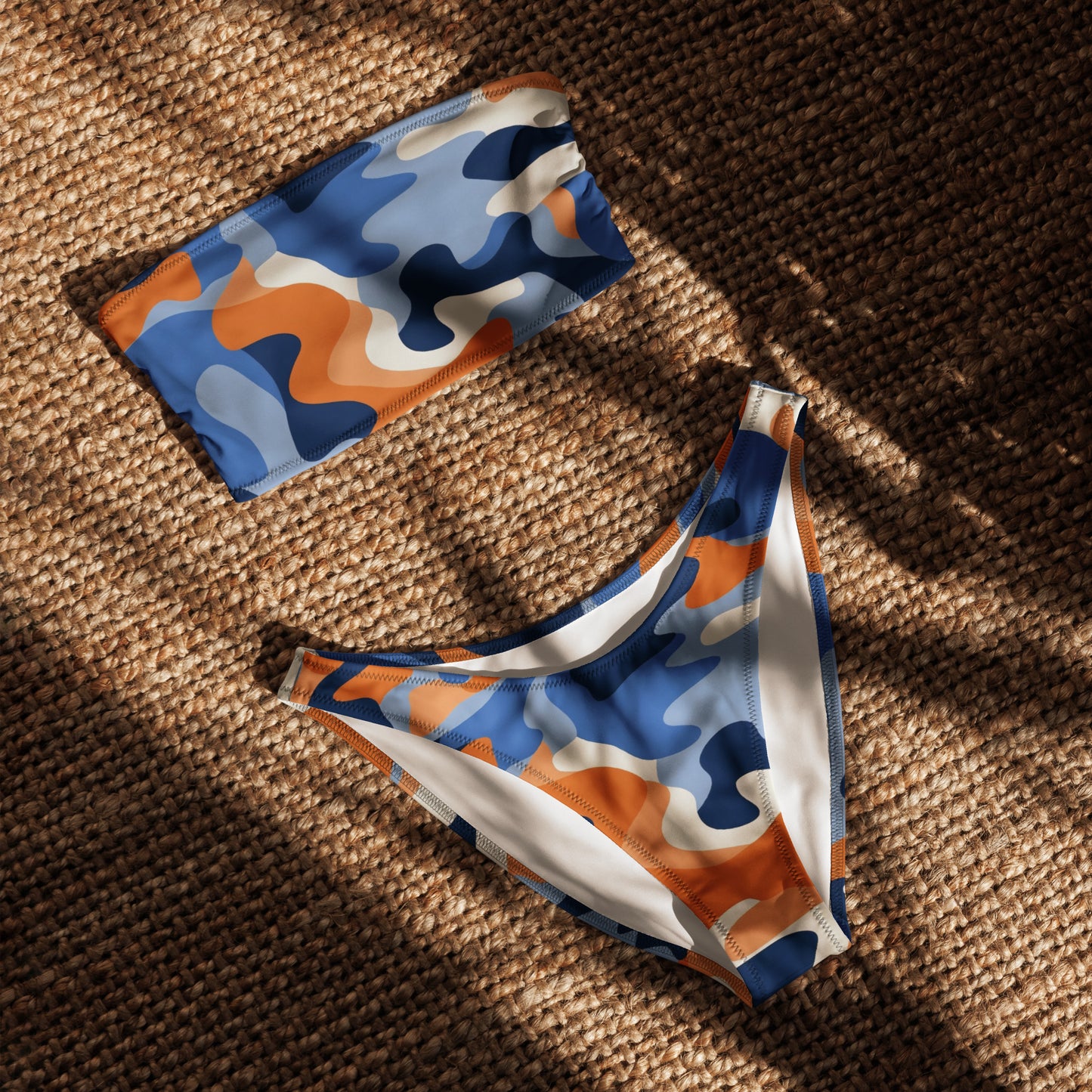 nachhaltiger-bandeau-bikini-colorful-camouflage-v2-recyceltes-material-mit-allover-druck-bikini-jlr-design-4 - JLR Design