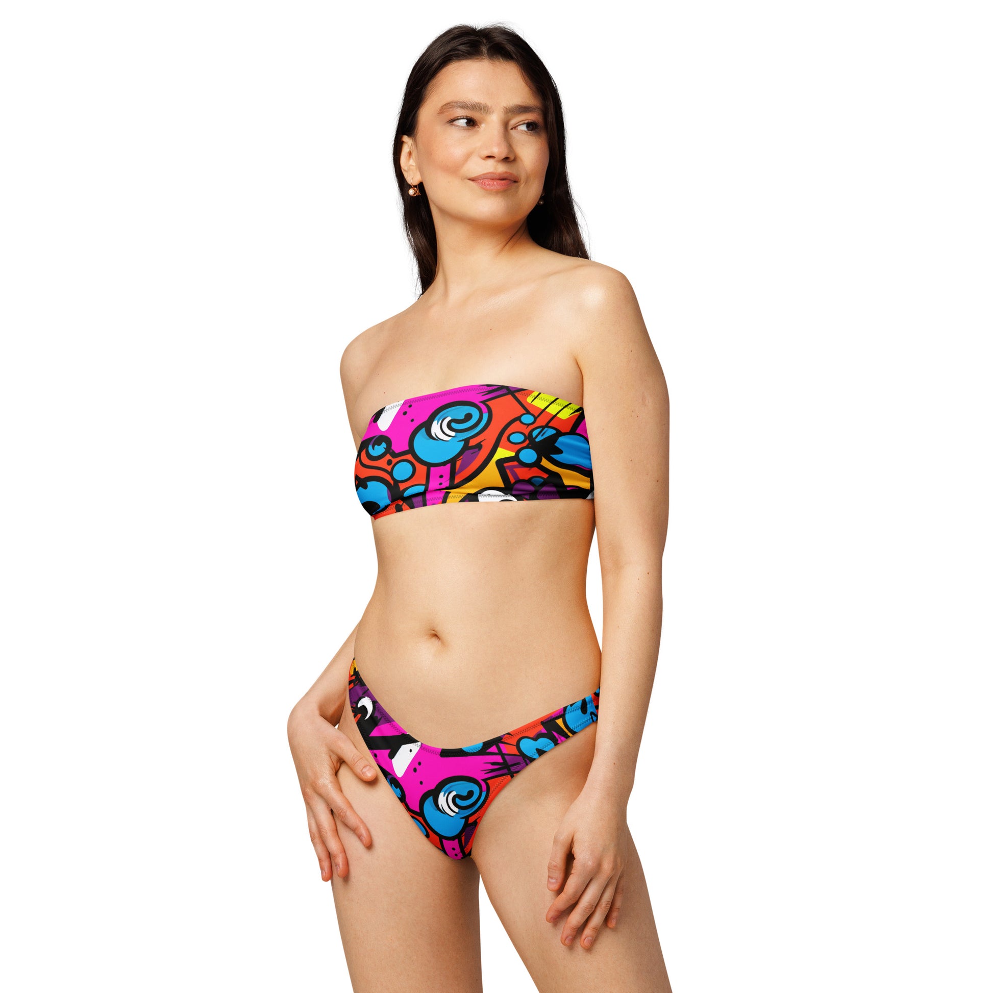 nachhaltiger-bandeau-bikini-colorful-graffiti-v7-recyceltes-material-mit-allover-druck-bikini-jlr-design-2 - JLR Design