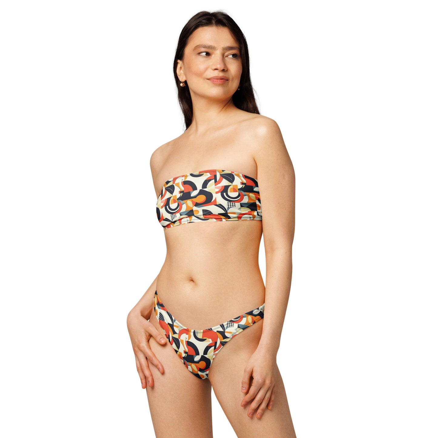 nachhaltiger-bandeau-bikini-geometry-v5-recyceltes-material-mit-allover-druck-bikini-jlr-design-2 - JLR Design