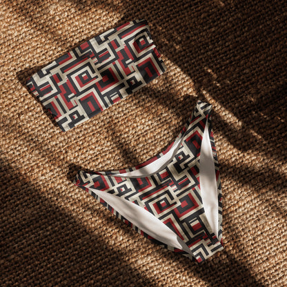 nachhaltiger-bandeau-bikini-geometry-v6-recyceltes-material-mit-allover-druck-bikini-jlr-design-4 - JLR Design