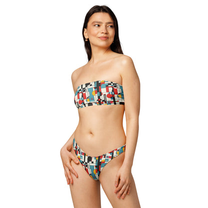 nachhaltiger-bandeau-bikini-geometry-v7-recyceltes-material-mit-allover-druck-bikini-jlr-design-2 - JLR Design