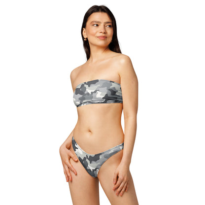 nachhaltiger-bandeau-bikini-gray-camouflage-v2-recyceltes-material-mit-allover-druck-bikini-jlr-design-2 - JLR Design