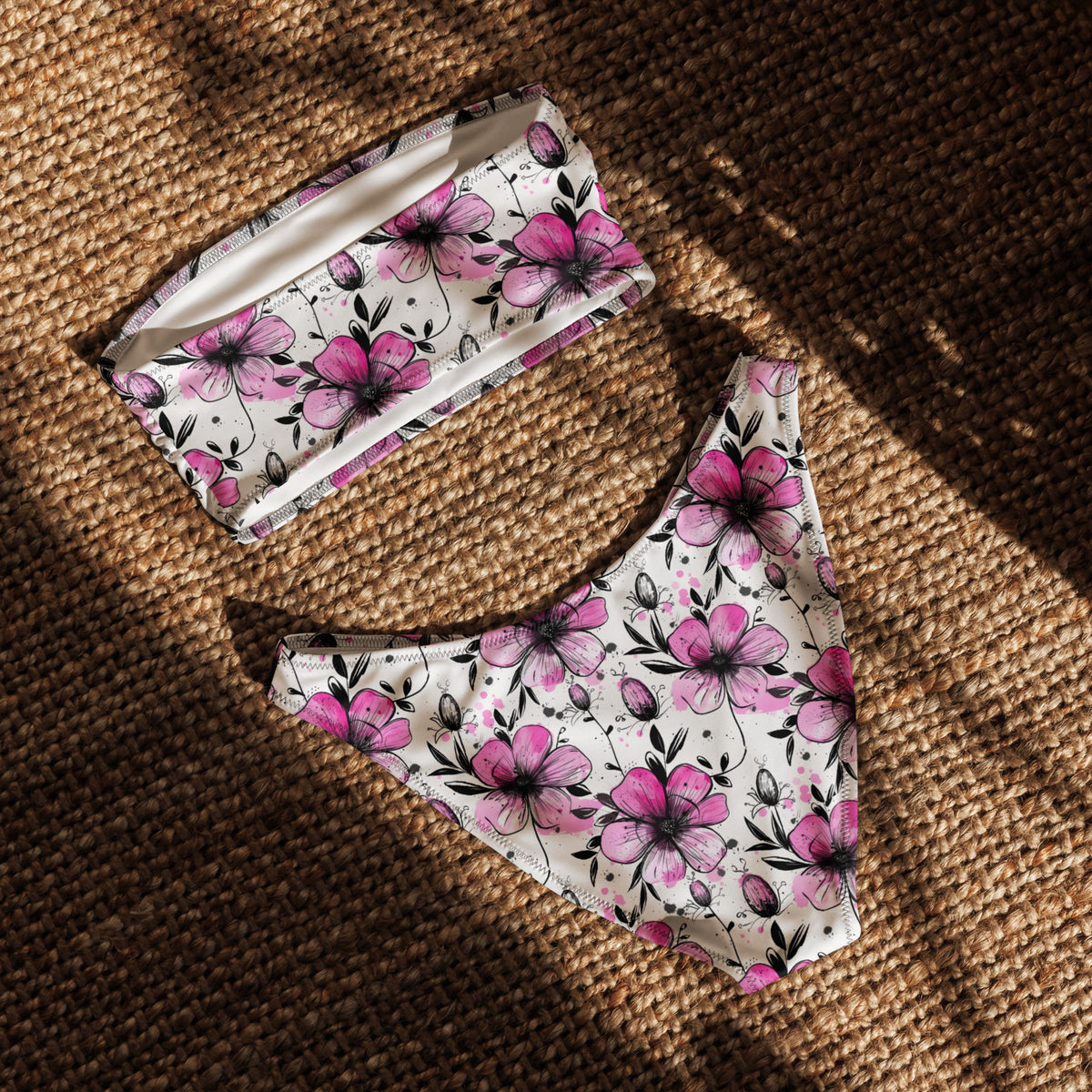 nachhaltiger-bandeau-bikini-inky-petals-v1-recyceltes-material-mit-allover-druck-bikini-jlr-design-jlr-design-de-5 - JLR Design