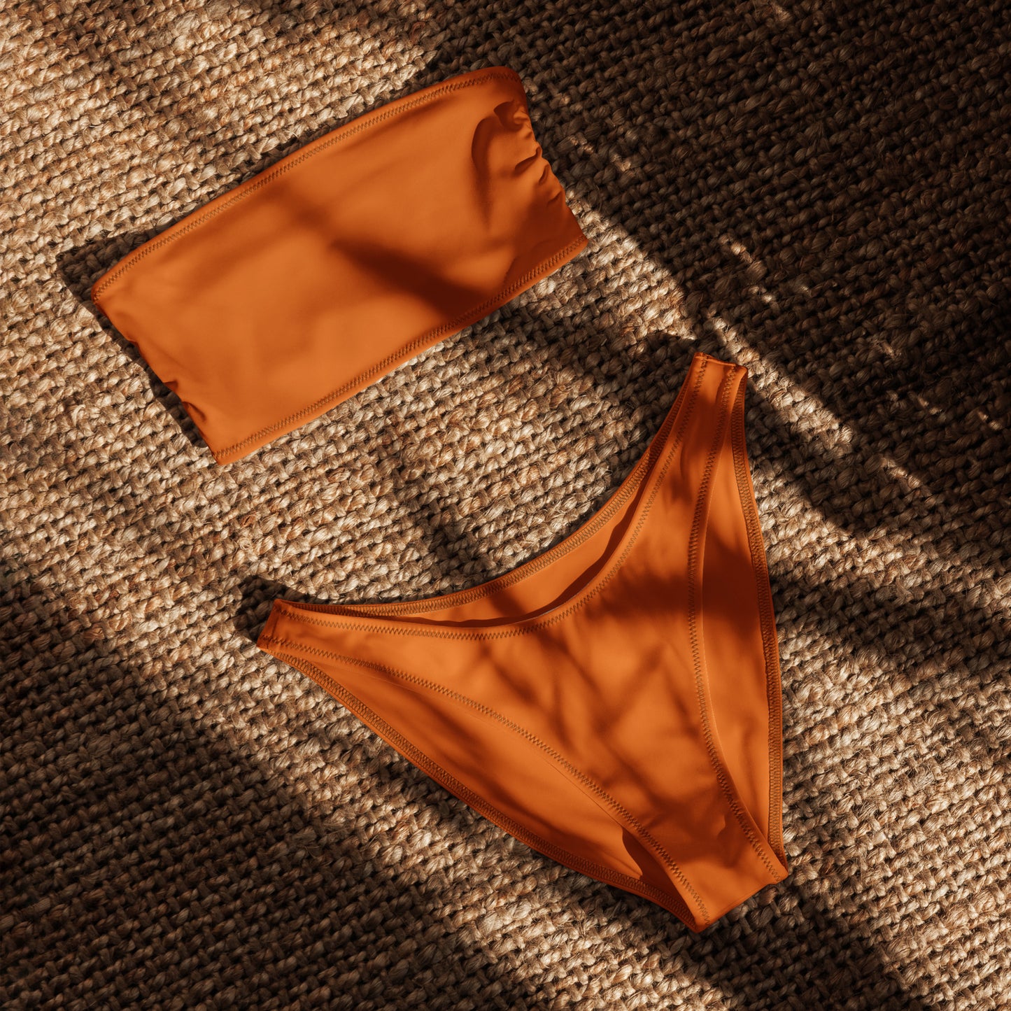 nachhaltiger-bandeau-bikini-mango-tango-recyceltes-material-mit-allover-druck-bikini-jlr-design-4 - JLR Design