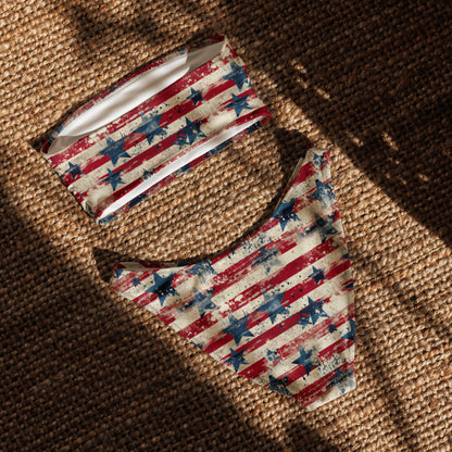 nachhaltiger-bandeau-bikini-patriotic-v2-recyceltes-material-mit-allover-druck-bikini-jlr-design-5 - JLR Design