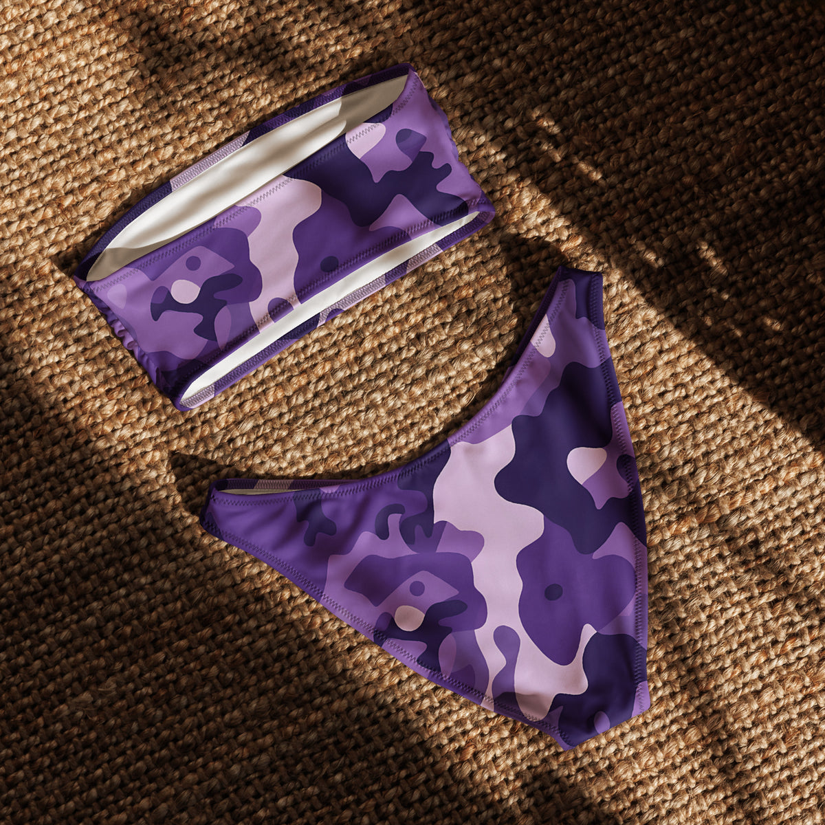 nachhaltiger-bandeau-bikini-purple-camouflage-v2-recyceltes-material-mit-allover-druck-bikini-jlr-design-jlr-design-de-5 - JLR Design