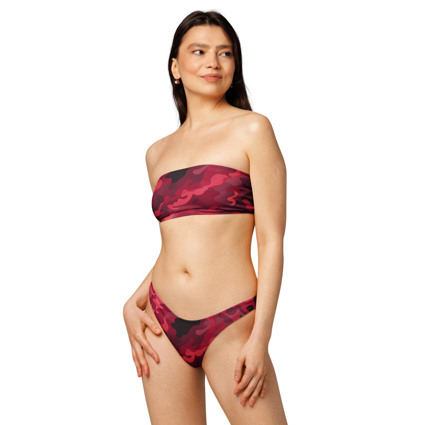 nachhaltiger-bandeau-bikini-red-camouflage-v4-recyceltes-material-mit-allover-druck-bikini-jlr-design-2 - JLR Design