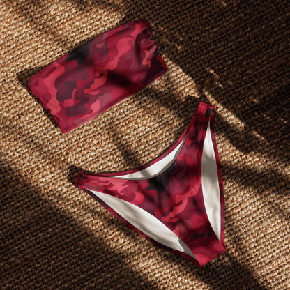 nachhaltiger-bandeau-bikini-red-camouflage-v4-recyceltes-material-mit-allover-druck-bikini-jlr-design-4 - JLR Design