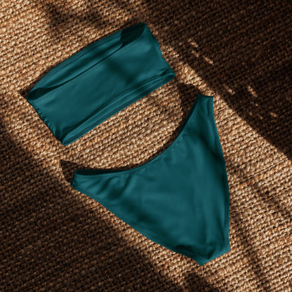 nachhaltiger-bandeau-bikini-sherpa-blue-recyceltes-material-mit-allover-druck-bikini-jlr-design-5 - JLR Design