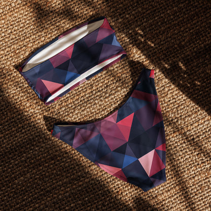 nachhaltiger-bandeau-bikini-triangle-v1-recyceltes-material-mit-allover-druck-bikini-jlr-design-5 - JLR Design