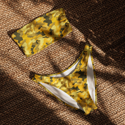 nachhaltiger-bandeau-bikini-yellow-camouflage-v1-recyceltes-material-mit-allover-druck-bikini-jlr-design-4 - JLR Design