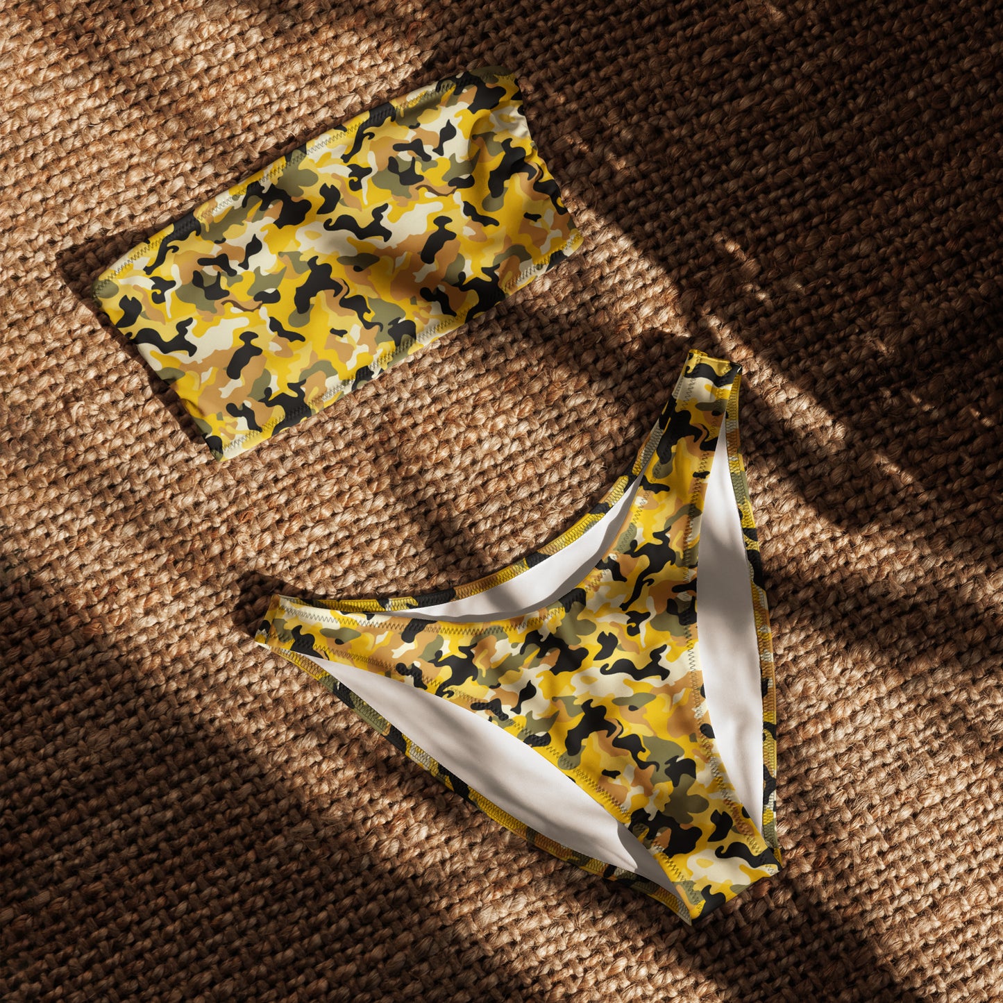 nachhaltiger-bandeau-bikini-yellow-camouflage-v3-recyceltes-material-mit-allover-druck-bikini-jlr-design-4 - JLR Design