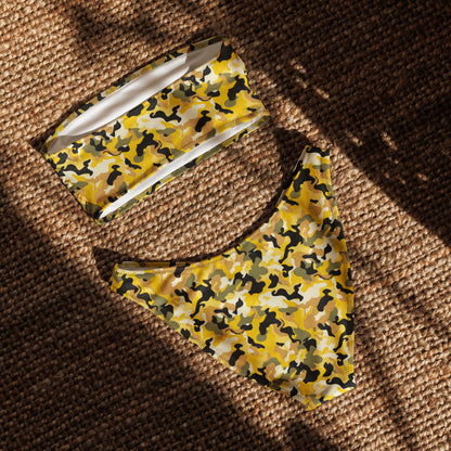 nachhaltiger-bandeau-bikini-yellow-camouflage-v3-recyceltes-material-mit-allover-druck-bikini-jlr-design-5 - JLR Design