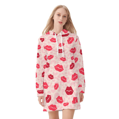 pink-lips-damen-hoodiekleid-warmes-velvet-kapuzenkleid-aus-weichem-samt-fleece-hoodiekleid-jlr-design-3 - JLR Design