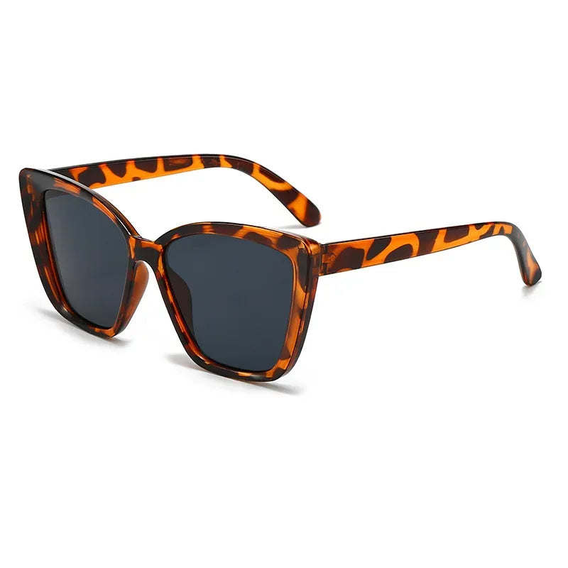 quadratische-cat-eye-sonnenbrille-vintage-look-retro-designer-brille-mit-uv400-schutz-brille-jlr-design-7 - JLR Design