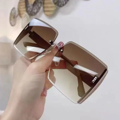 rahmenlose-quadrat-sonnenbrille-damen-retro-fashion-brille-mit-uv400-and-metallbugeln-brille-jlr-design-4 - JLR Design