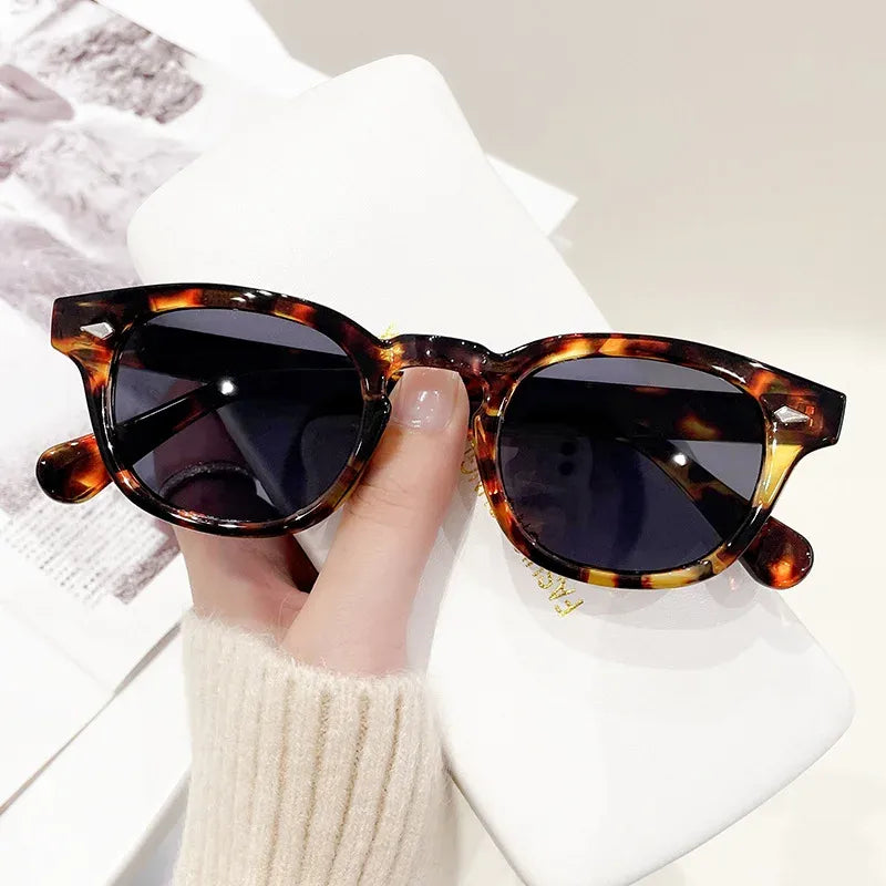 runde-vintage-sonnenbrille-uv-400-brille-jlr-design-2 - JLR Design